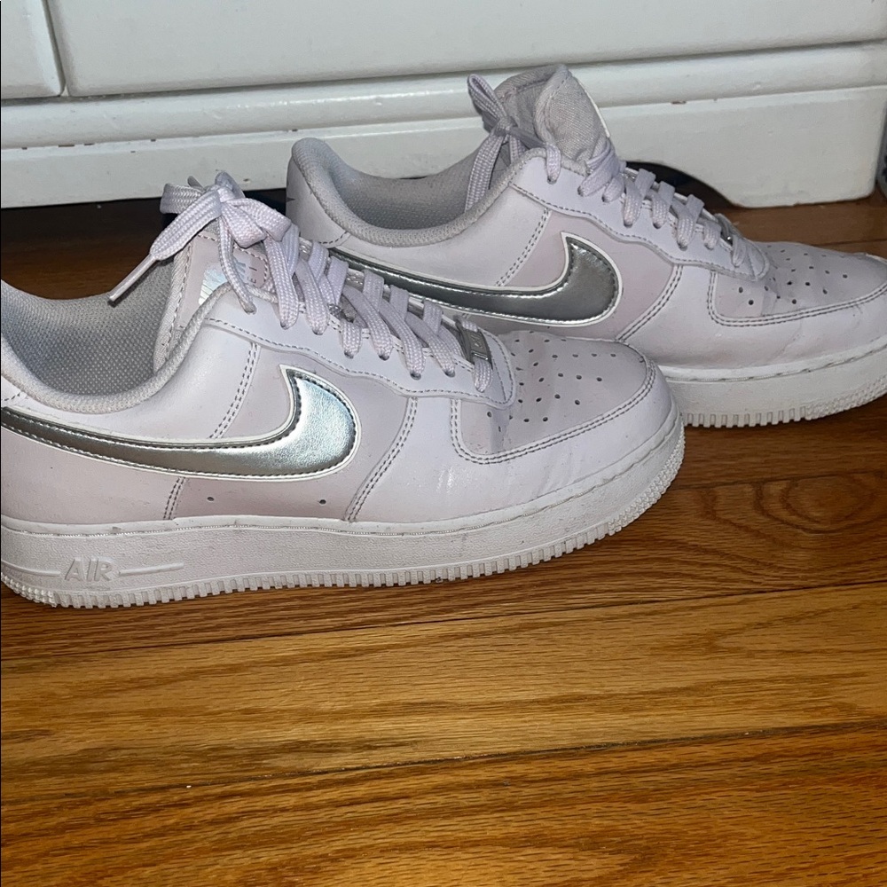 Nike Women's Purple and Silver Sneakers